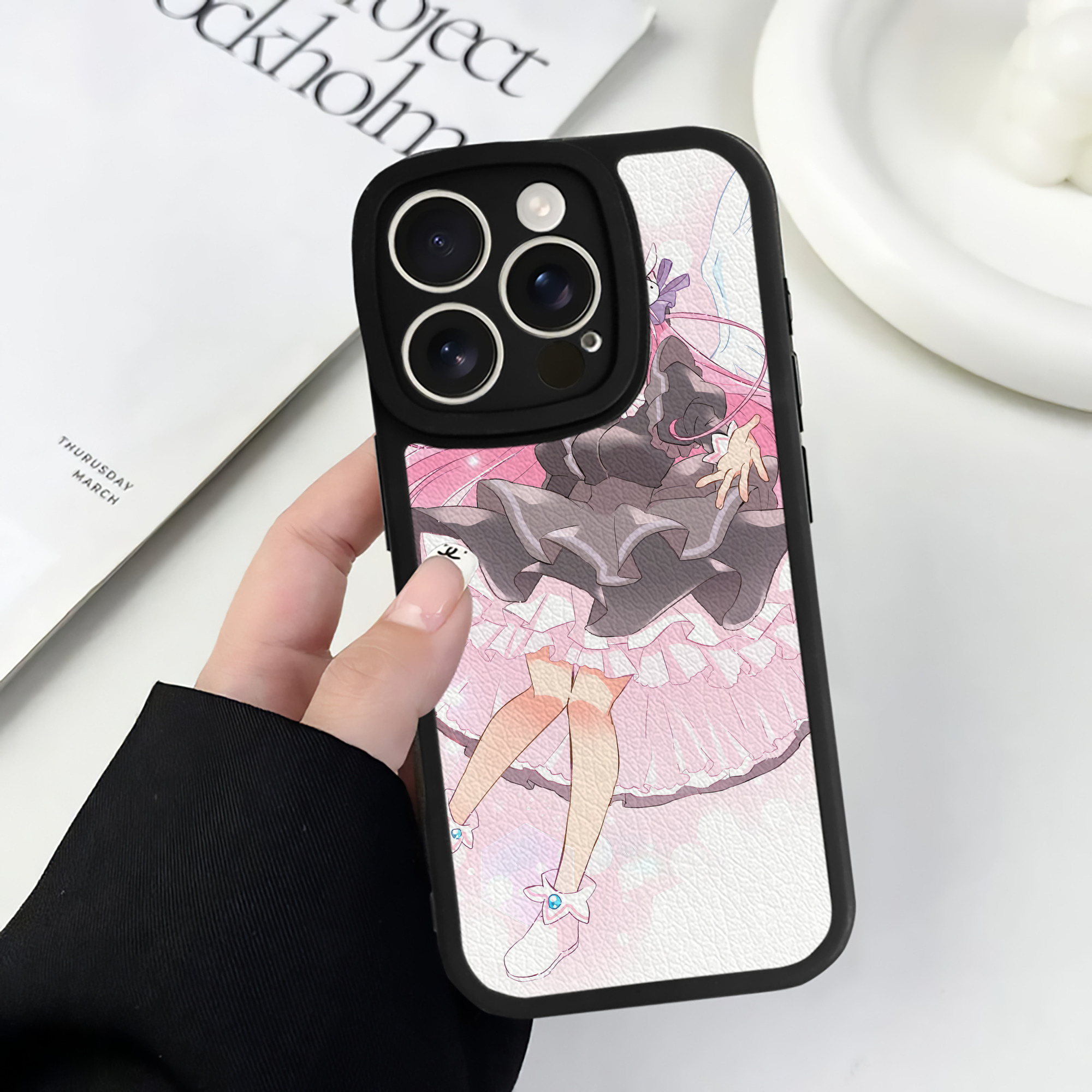 （画像用） 美少女戦士セーラームーン Sailor Moon 【iPhone 16シリーズ対応】シリコンスマホケース（レザー調） 材質：シリコン